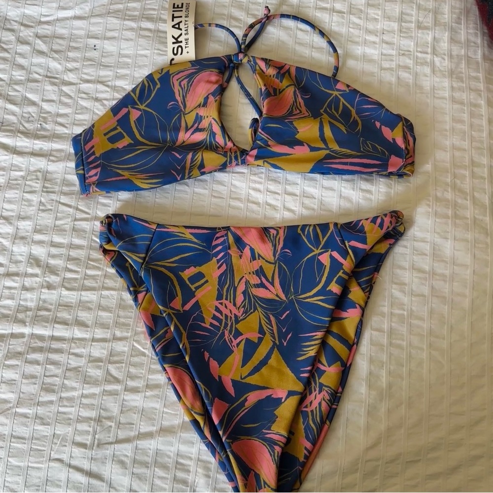 Skatie bathing suit
